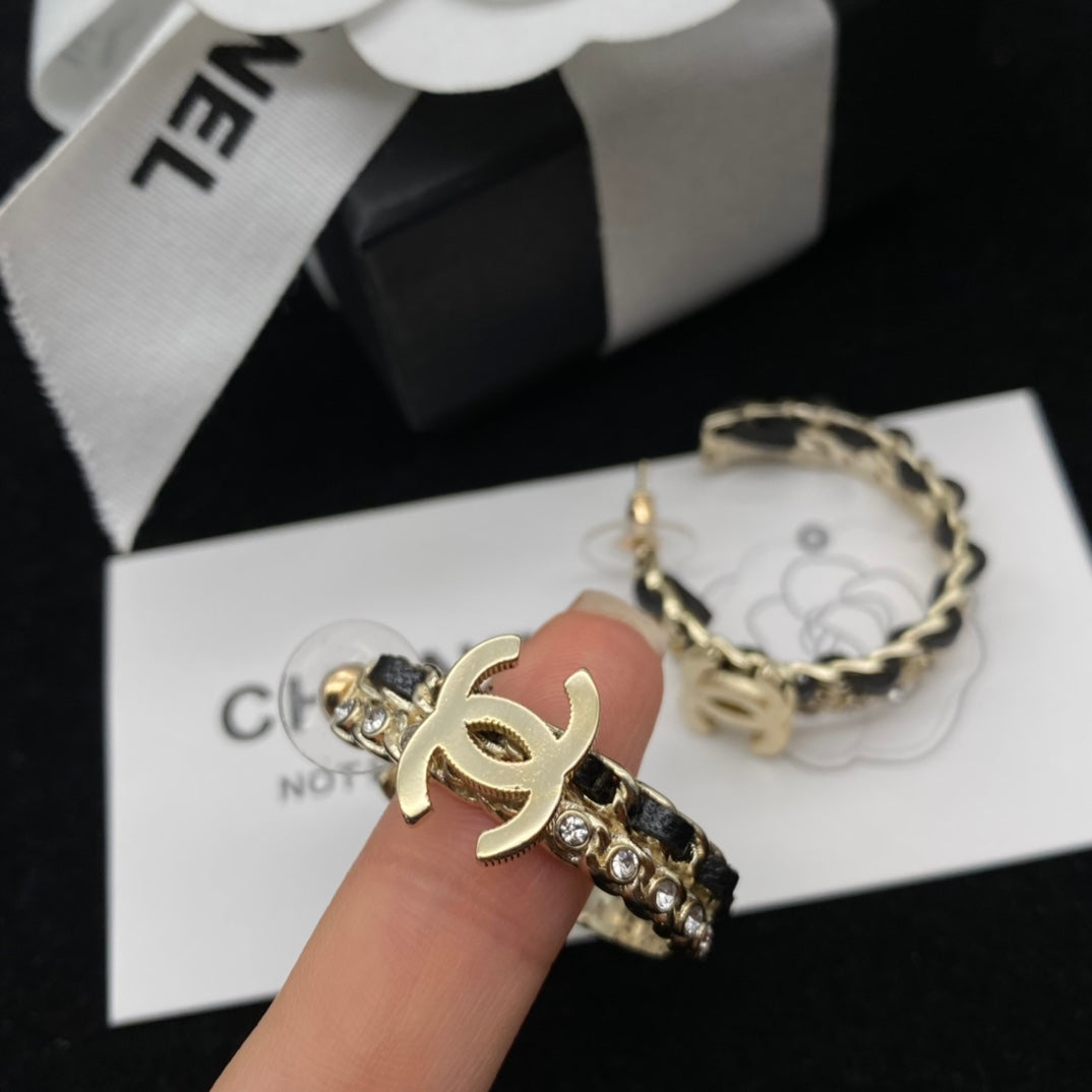 2025 Classic Vintage Half Round Earrings