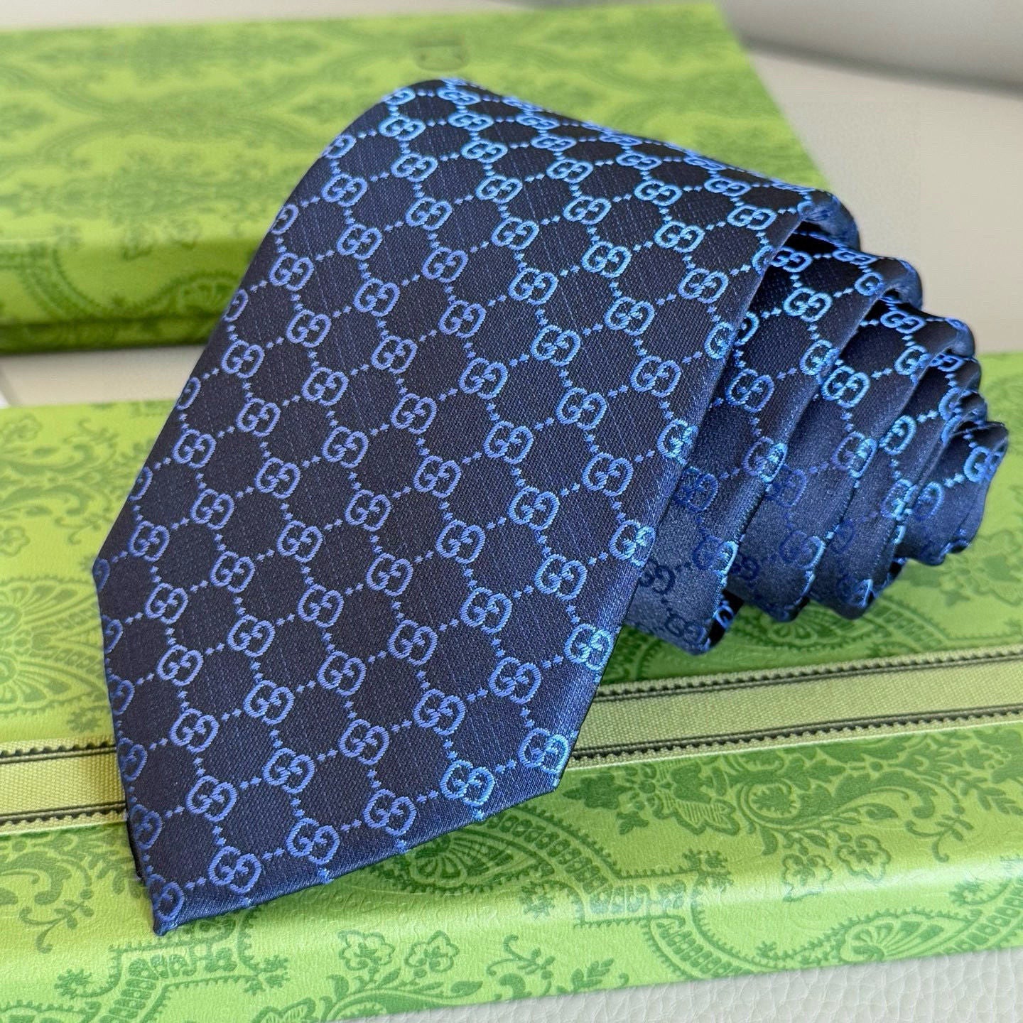 Classic men's tie
