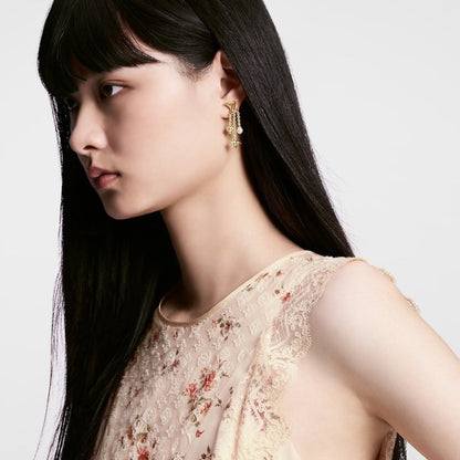 2025 Fashion Pearl Flower Pendant Earrings