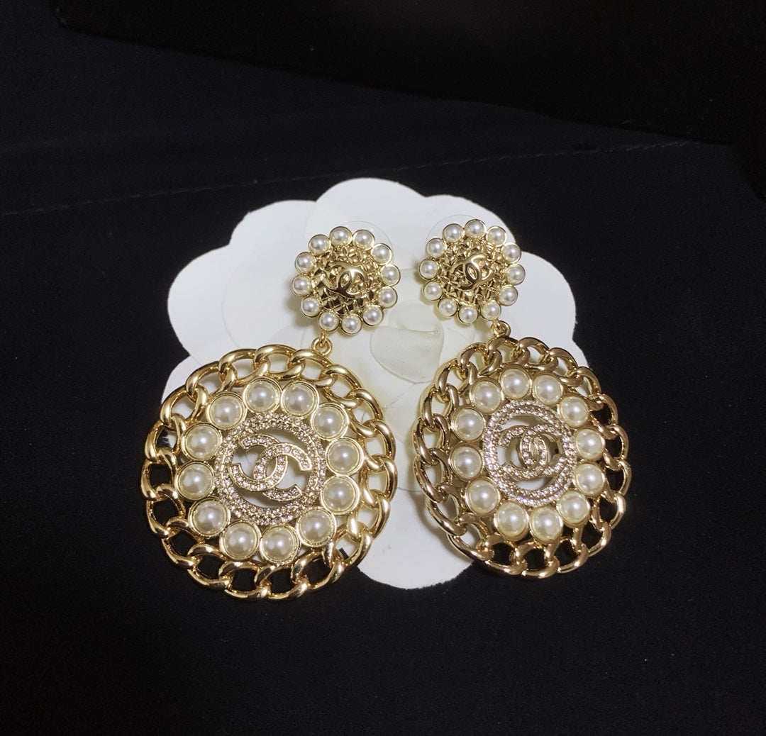 2025 Chain Stripe Pearl Earrings