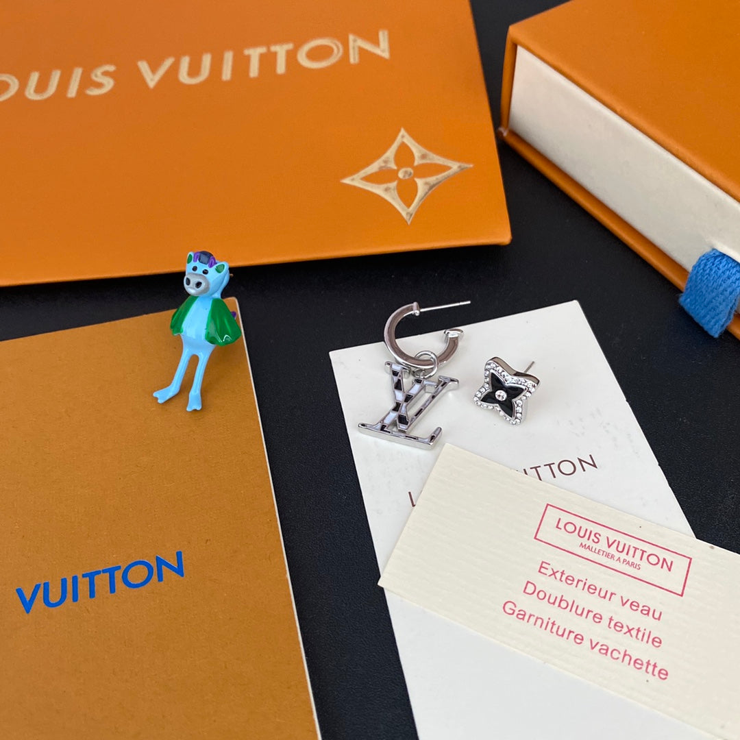 2025 Angel Pig 3 Piece Earrings