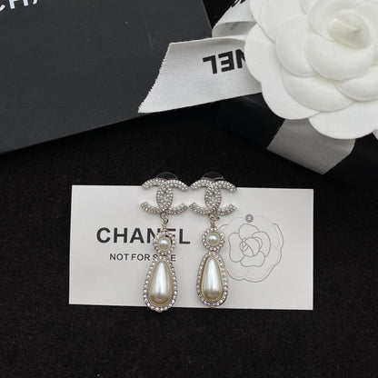 2025 Elegant Pearl Pendant Diamond Earrings