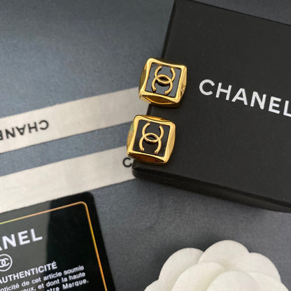 2025 Square Earrings