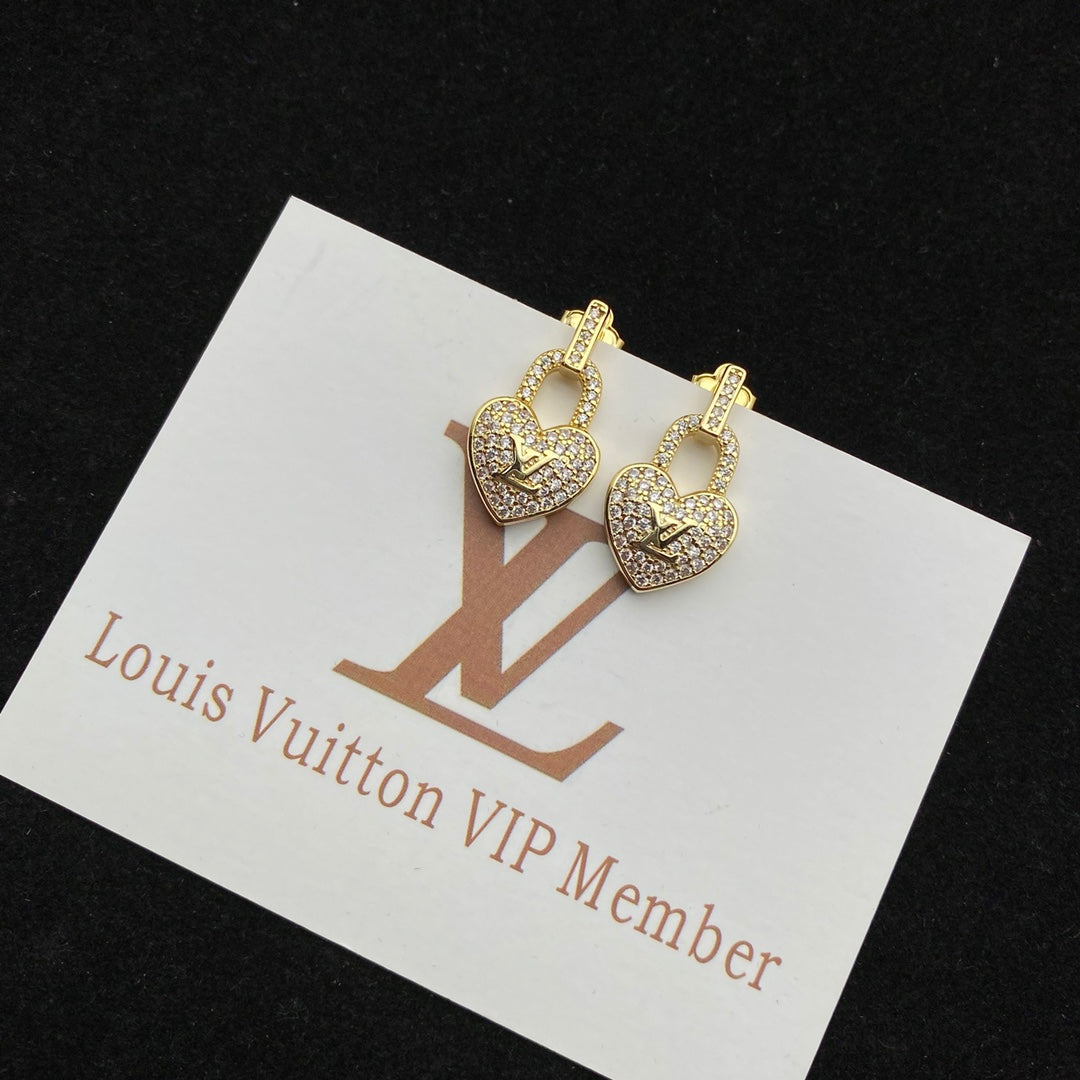 2025 Sparkling Heart Lock Diamond Earrings