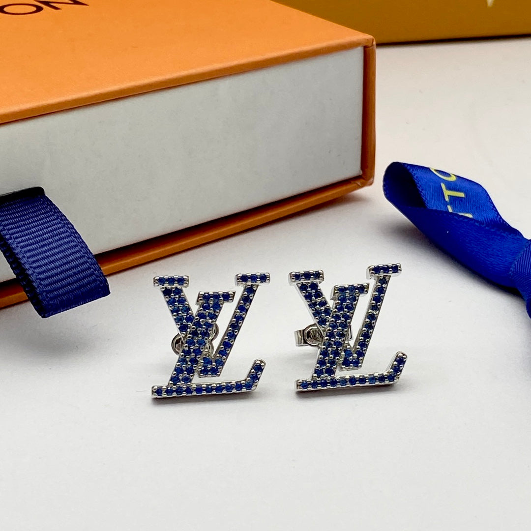 2025 Simple Crystal Diamond Letter Stud Earrings