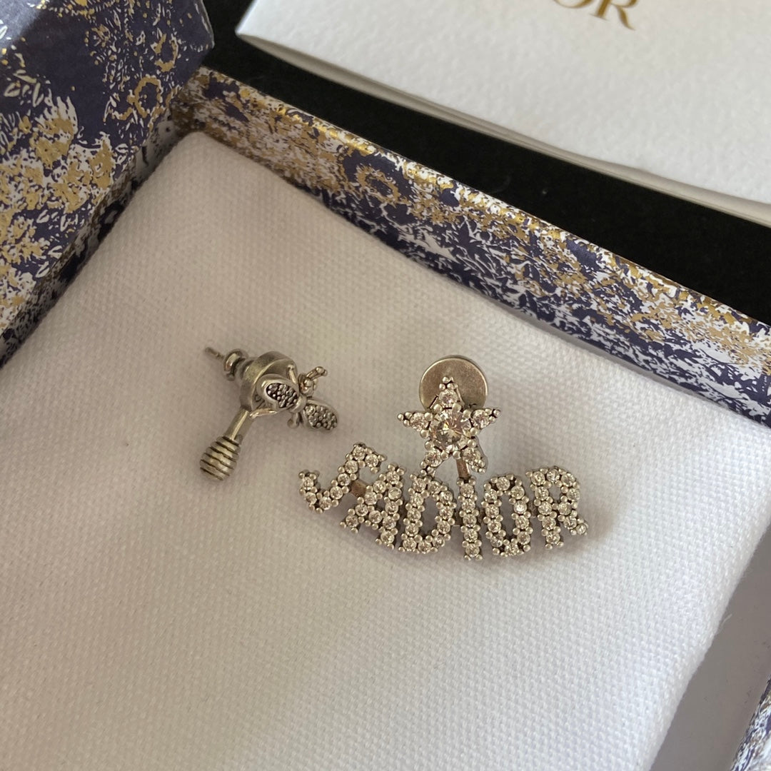 2025 Asymmetric Bee Diamond Stud Earrings