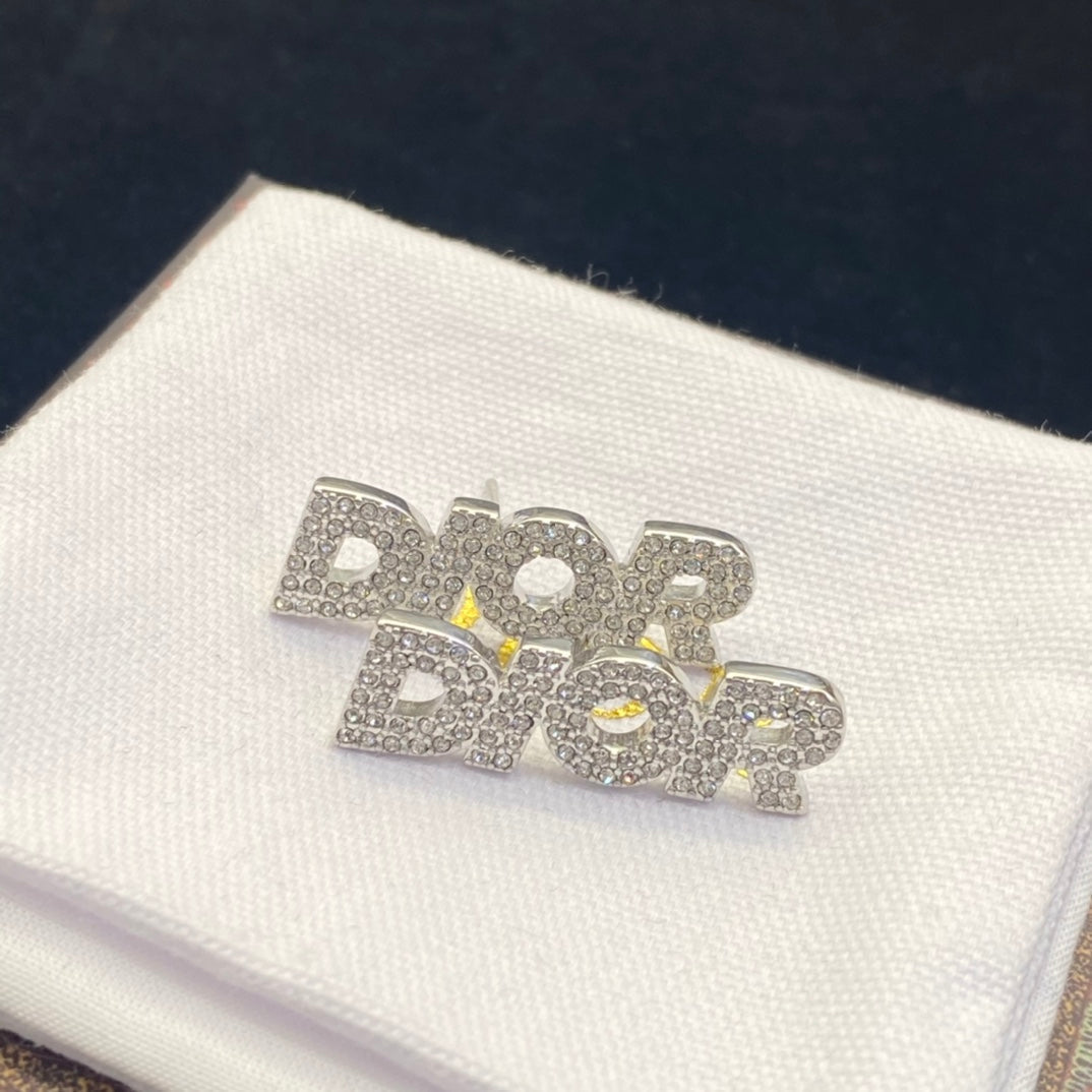 2025 Letter Full Diamond Earrings