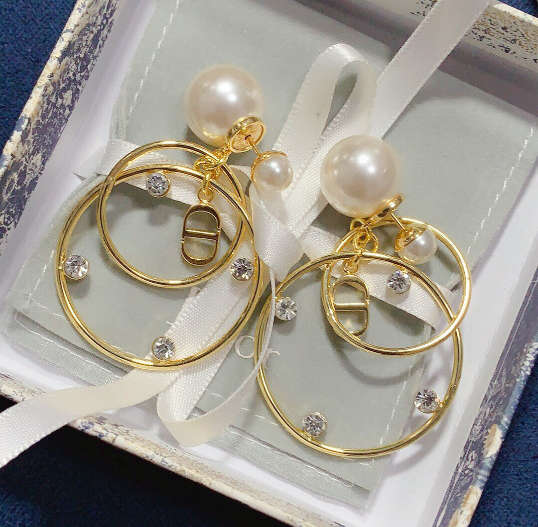 2025 Pearl Round Earrings