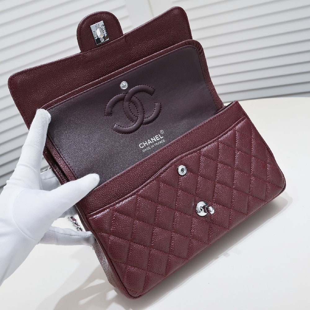 2025 Bag Classic Flap Bag W72