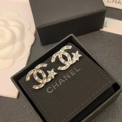 2025 Crystal Diamond Star Stud Earrings