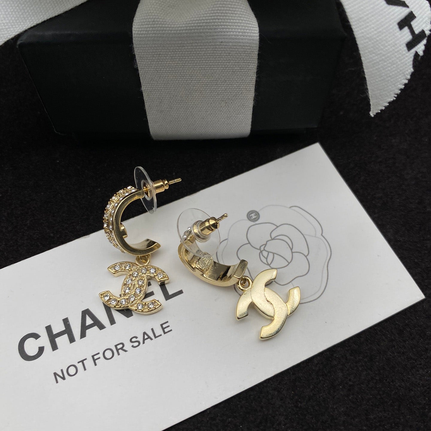 2025 Crystal Diamond Pearl Letter Stud Earrings