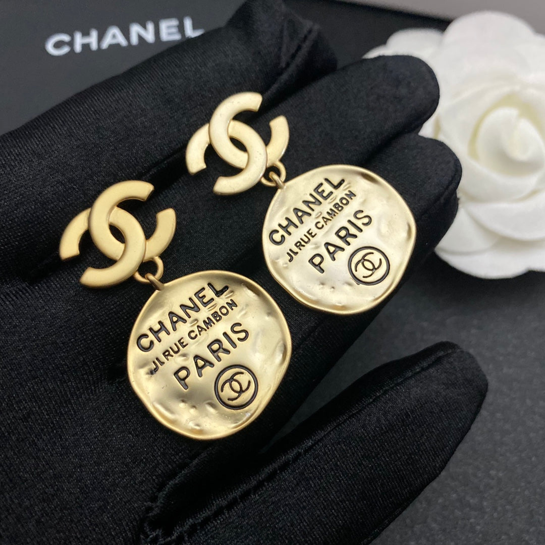 2025 Vintage Alphabet Irregular Earrings