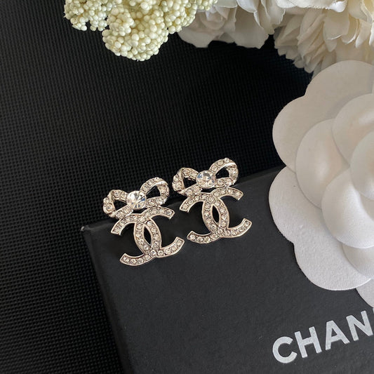 2025 Elegant Bow Diamond Earrings