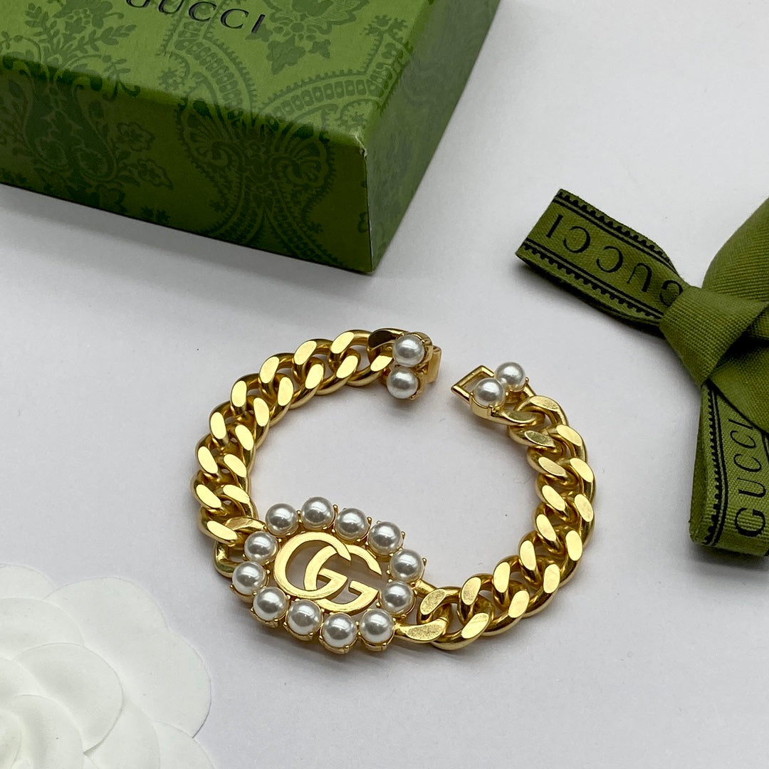 2025 Classic Chunky Chain Pearl Bracelet Necklace