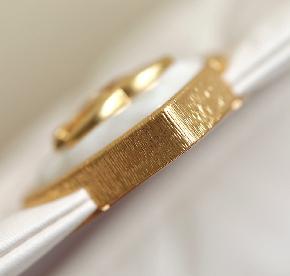 2025 Bag Classic Flap Bag W64