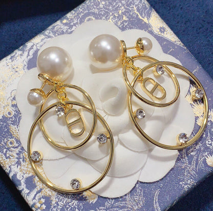 2025 Pearl Round Earrings