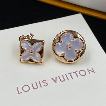 2025 Premium Resin Flower Stud Earrings