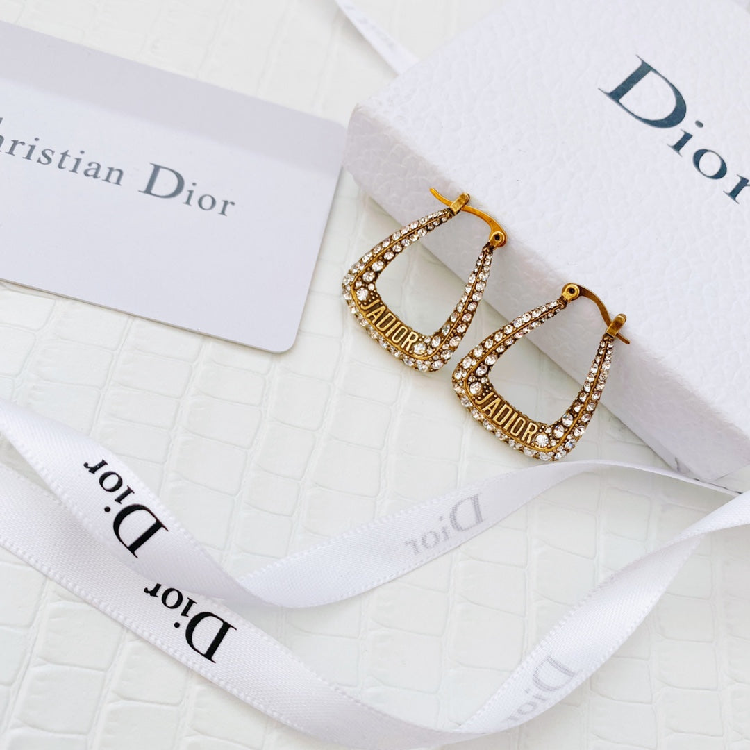 2025 Vintage Diamond Earrings