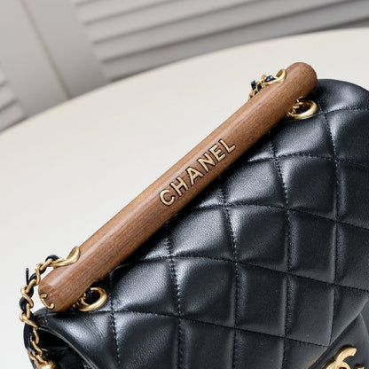 2025 Bag Classic Flap Bag W3560