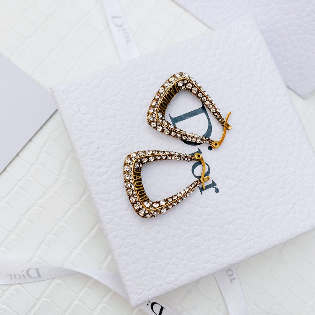 2025 Vintage Diamond Earrings