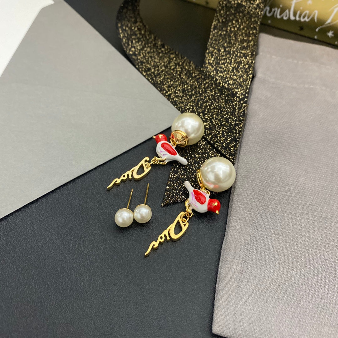 2025 Bird Pearl Earrings