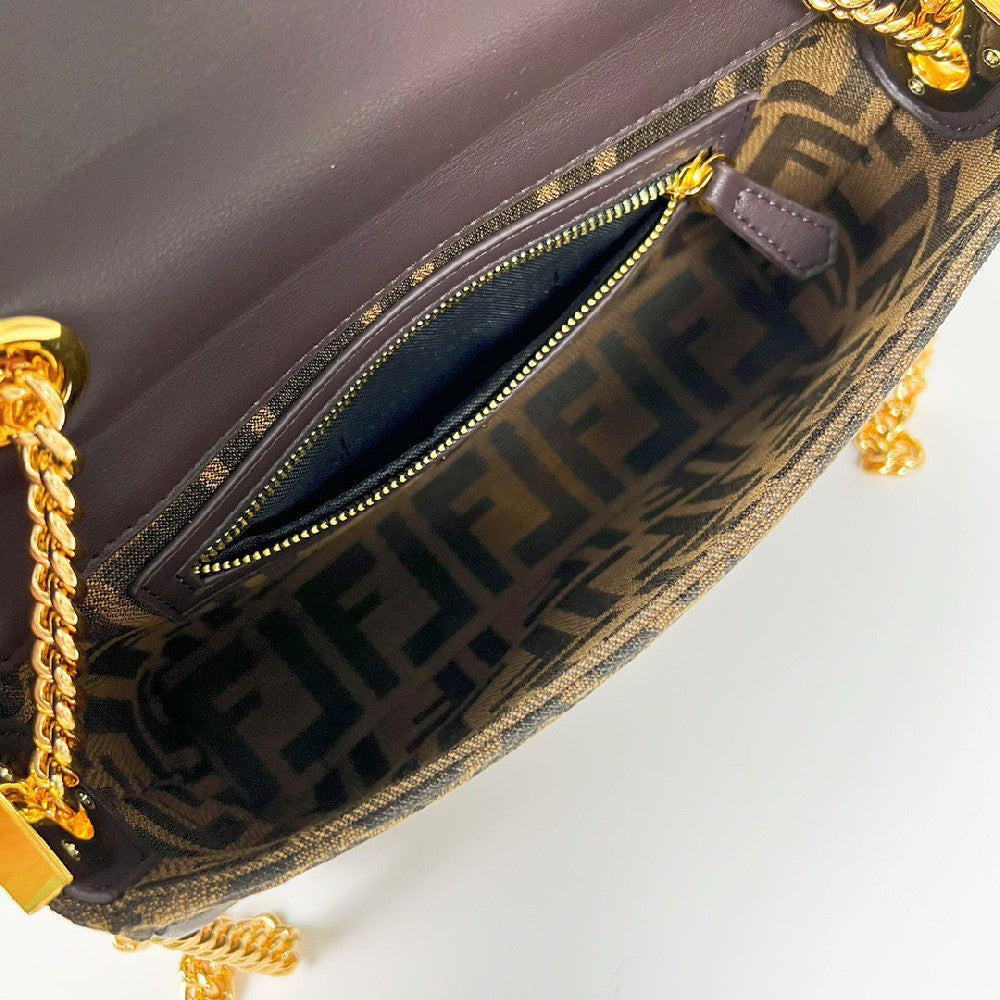 2025 Bag Baguette Bag F2