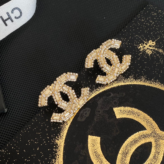 2025 Temperament Zircon Pearl Stud Earrings