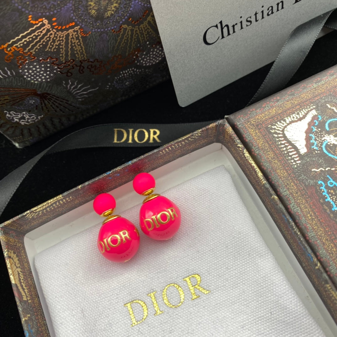 2025 Pink Letter Star Earrings