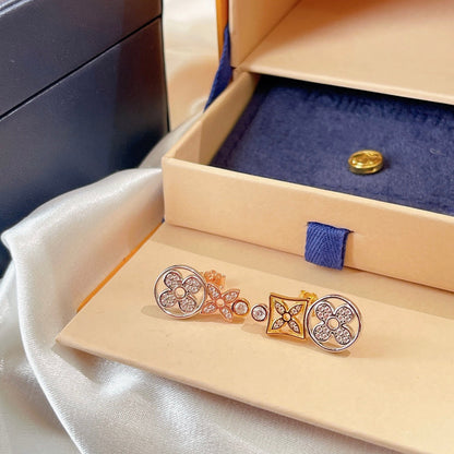 2025 Four Leaf Clover Flower Stud Earrings