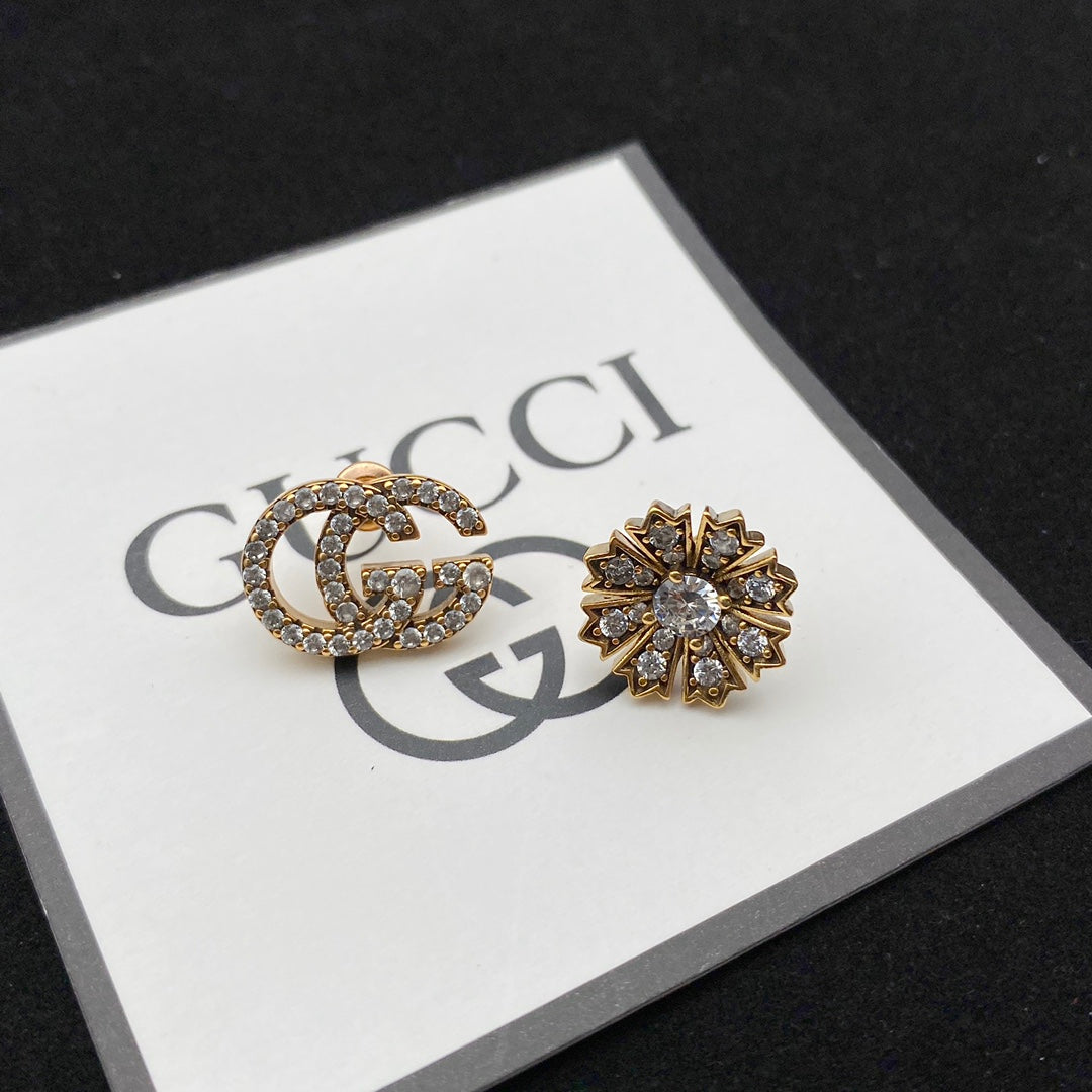 2025 Daisy Asymmetric Stud Earrings