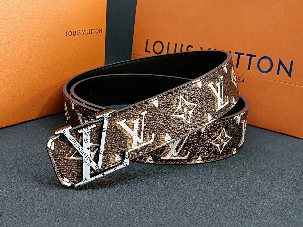 2025 3 Colors   four-leaf clover double shadow printed belt