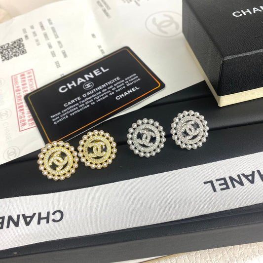 2025 Zircon Pearl Stud Earrings