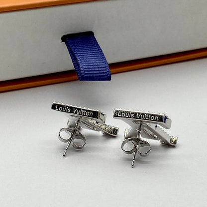 2025 Simple Crystal Diamond Letter Stud Earrings