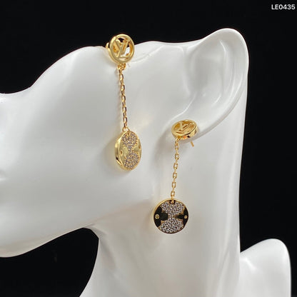 2025 Round Pendant Chain Earrings