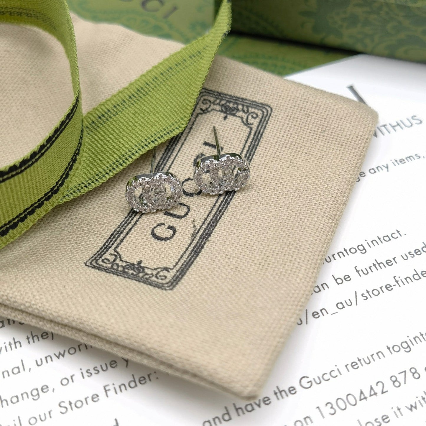 2025 Premium Sparkling Zircon G Stud Earrings