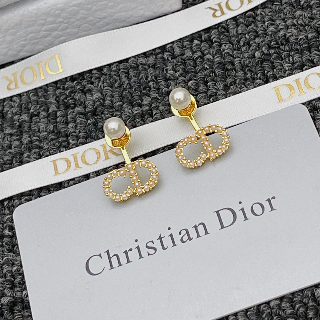 2025 Simple Pearl Letter Stud Earrings