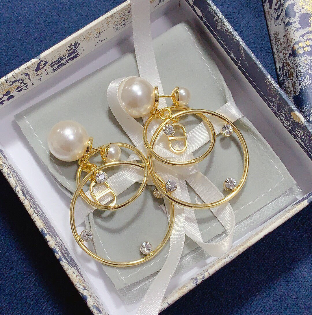 2025 Pearl Round Earrings