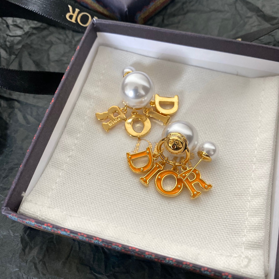 2025 Epoxy Alphabet Drop Pearl Earrings