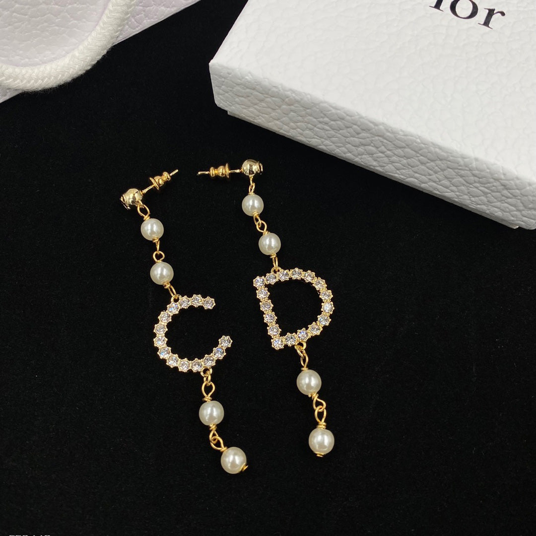 2025 Alphabet Pearl Earrings