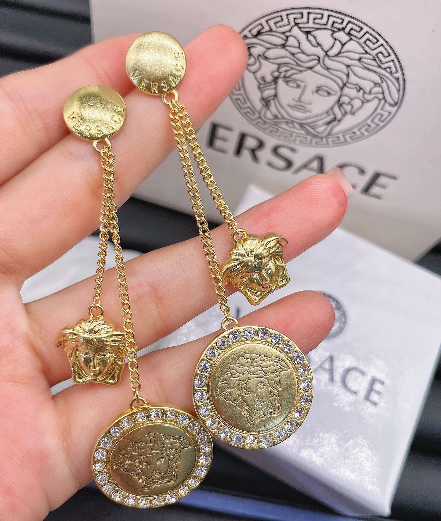 2025 Medusa Chain Drop Earrings