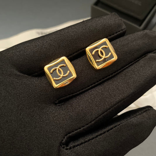 2025 Square Earrings