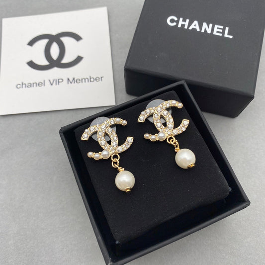 2025 Pearl Drop Diamond Earrings