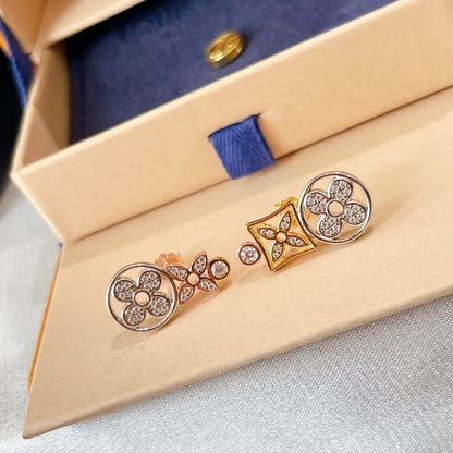 2025 Four Leaf Clover Flower Stud Earrings