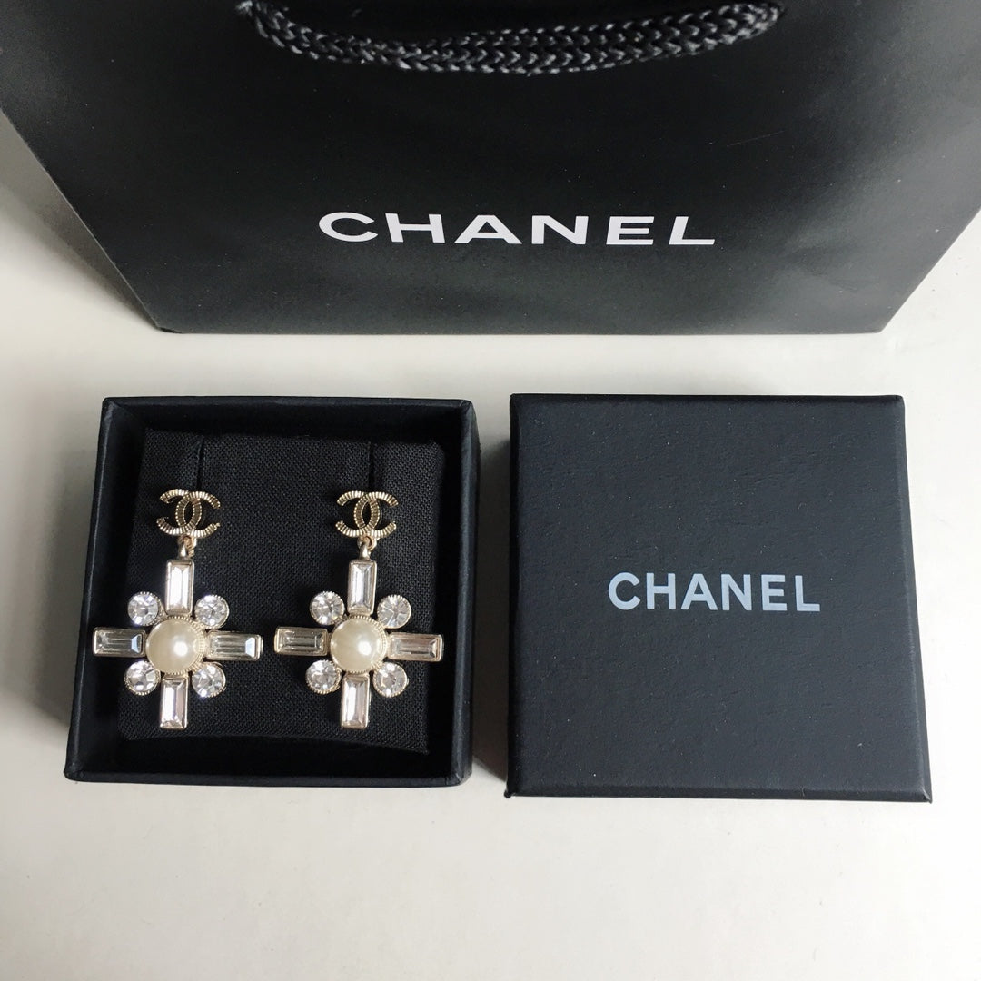 2025 Temperament Square Diamond Pearl Earrings