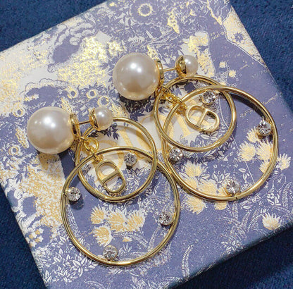 2025 Pearl Round Earrings