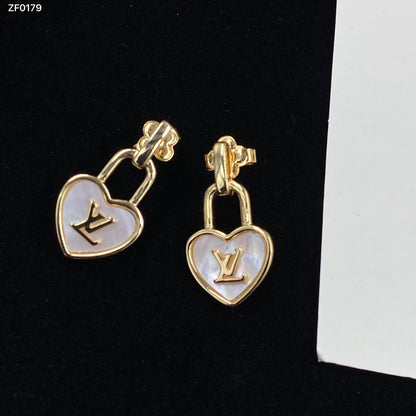 2025 Heart Shaped White Fritillaria Earrings