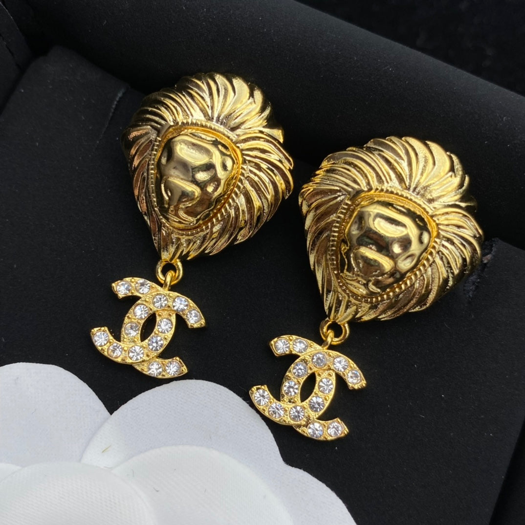 2025 Lion Head Diamond Drop Earrings