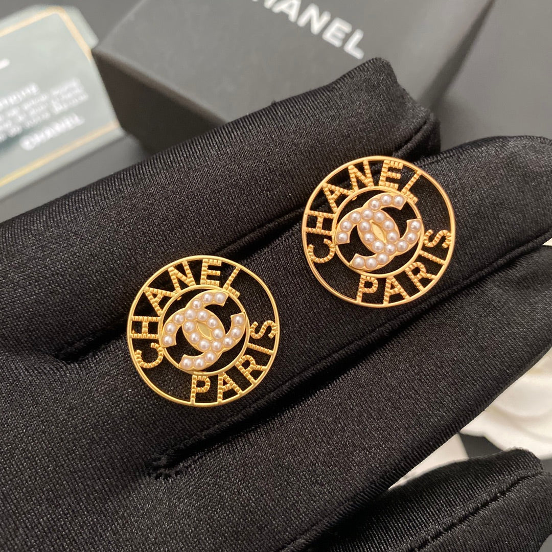 2025 Retro Hollow Round Earrings