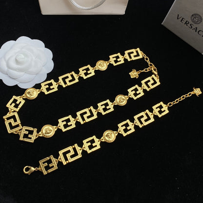 2025 Vintage Maze Bracelet Necklace Set