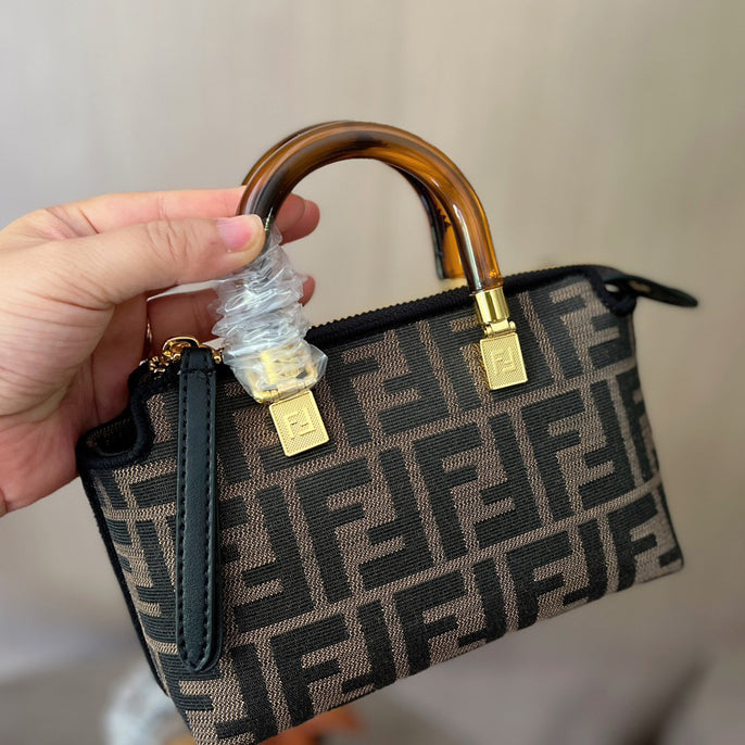 2025 Bag By The Way Boston Bag F1